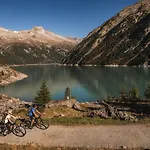Hotel Alpenhof Garni Supreme 3*