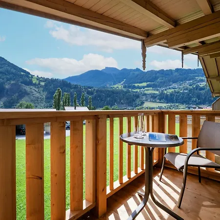 Alpenhof Garni Supreme Отель Цель-ам-Циллер