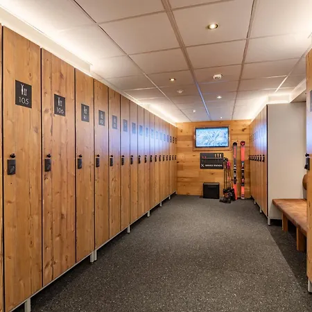 Hotel Alpenhof Garni Supreme 3*