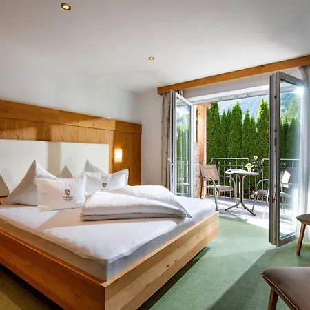 Hotel Alpenhof Garni Supreme Zell am Ziller