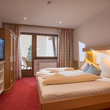 Alpenhof Garni Supreme מלון צל אם צילר