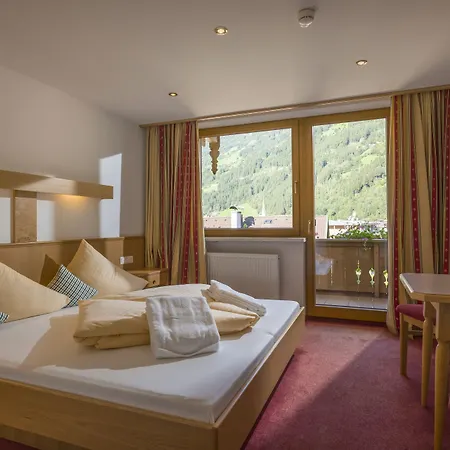 Alpenhof Garni Supreme فندق زيل أم زيلر