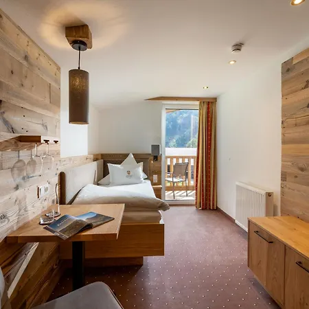 Alpenhof Garni Supreme Hotel Zell am Ziller