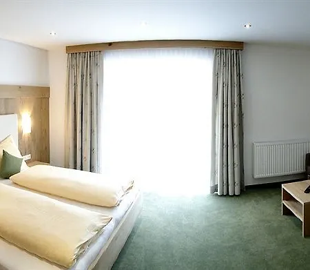 Alpenhof Garni Supreme فندق زيل أم زيلر