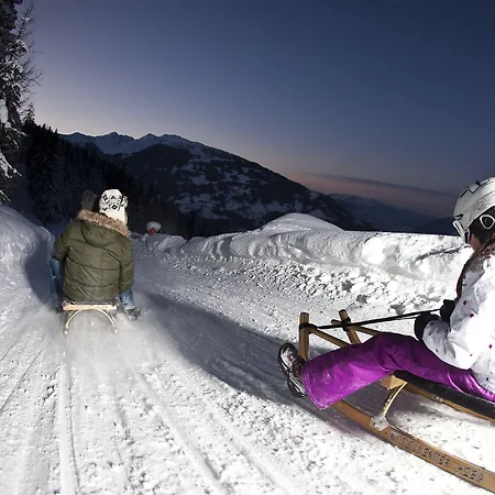 Szálloda Alpenhof Garni Supreme Zell am Ziller