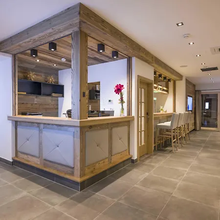 Alpenhof Garni Supreme Szálloda Zell am Ziller