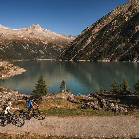 Szálloda Alpenhof Garni Supreme 3*