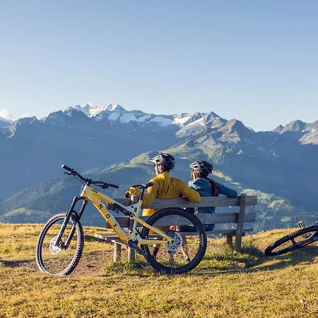 Hotel Alpenhof Garni Supreme 3*