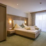 Alpenhof Garni Supreme 3*